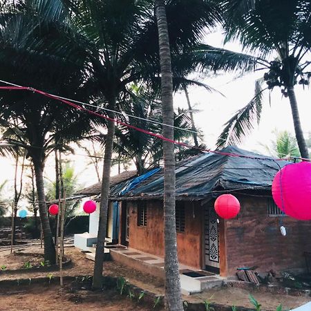 Hotel Om Star Beach Cottage Gokarna  Eksteriør bilde